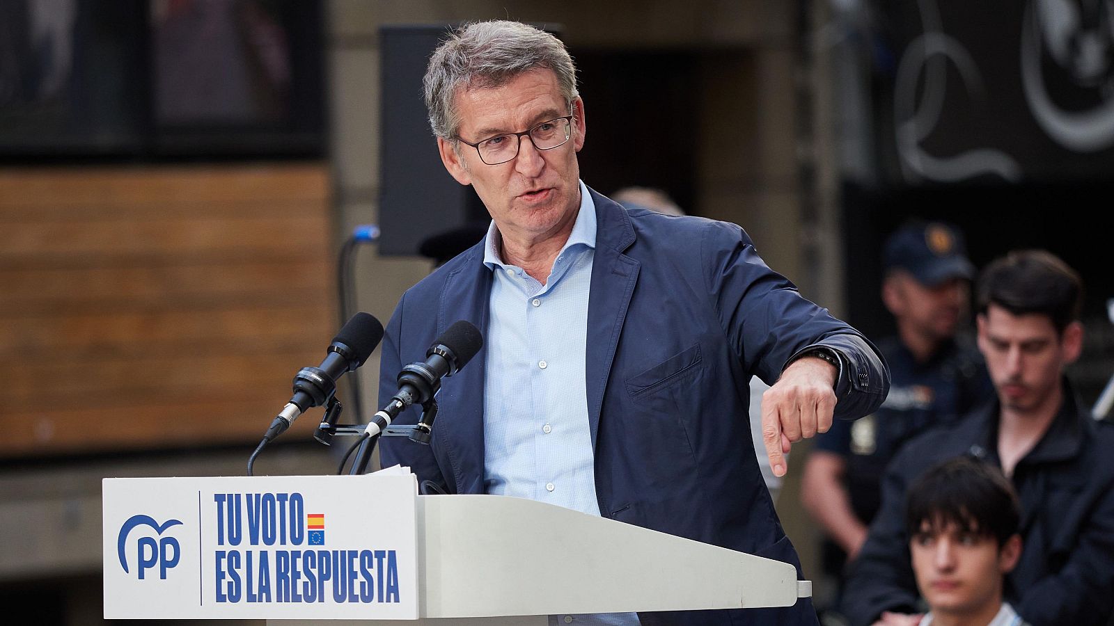 El presidente del Partido Popular, Alberto Núñez Feijóo, participa en un acto de campaña para las elecciones europeas