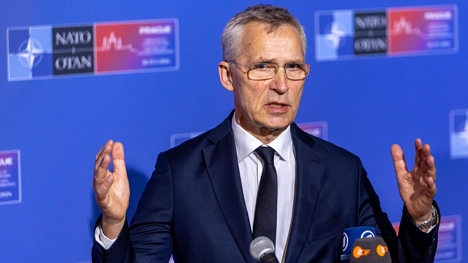 El secretario general de la OTAN, Jens Stoltenberg, en Praga.