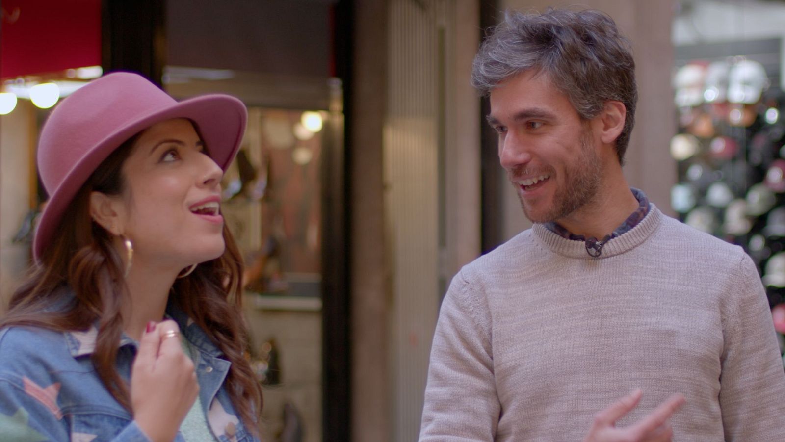 Visitant el carrer d’Avinyó a Barcelona