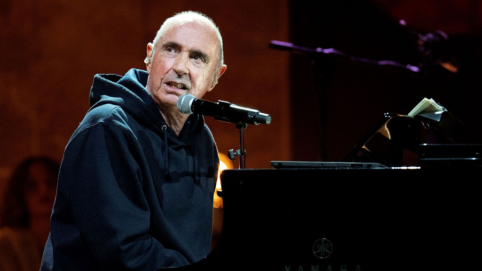 Lluís Llach, elegido presidente de la ANC