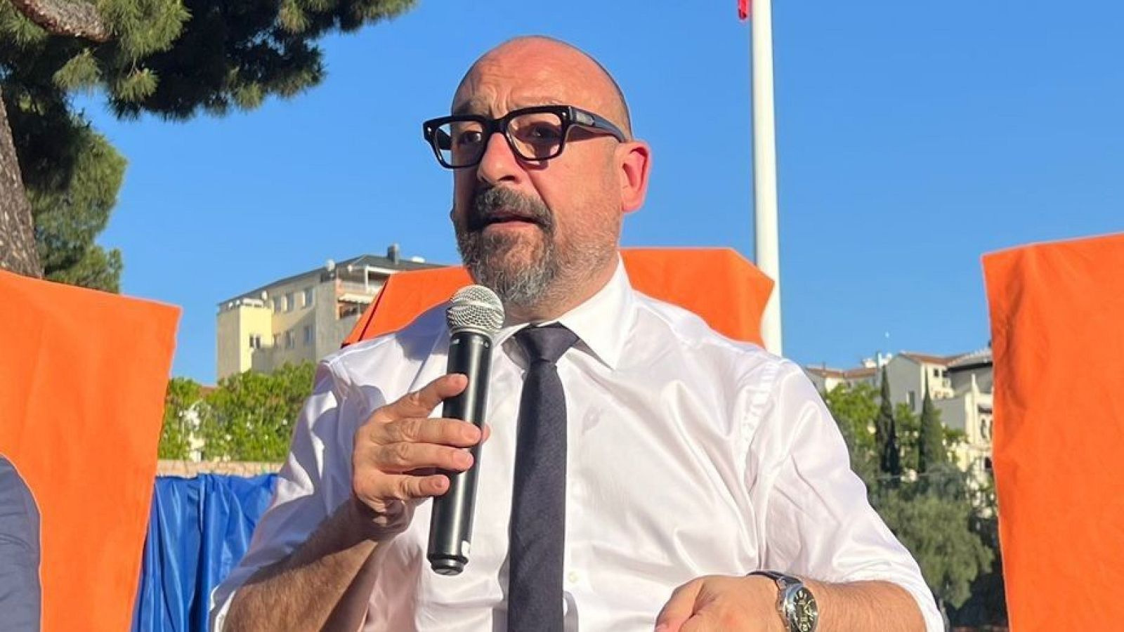 Elecciones europeas: Cs dice que el 9J no va "de PP ni PSOE"