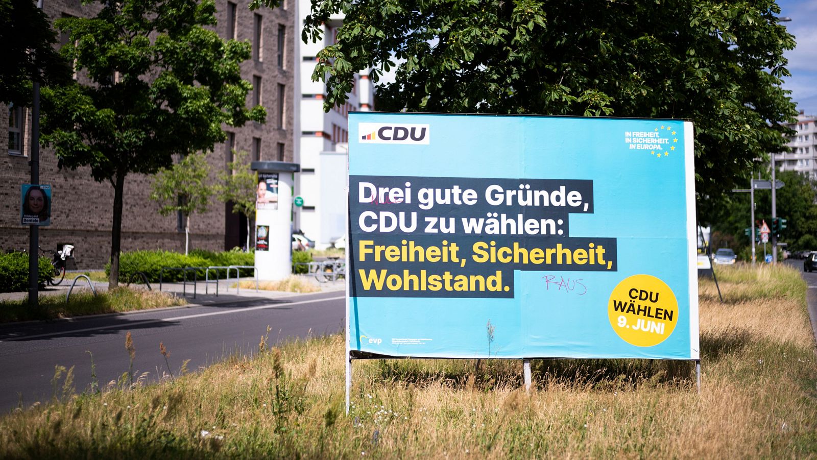 Un diputado cristianodemócrata, agredido mientras hacía campaña para las europeas