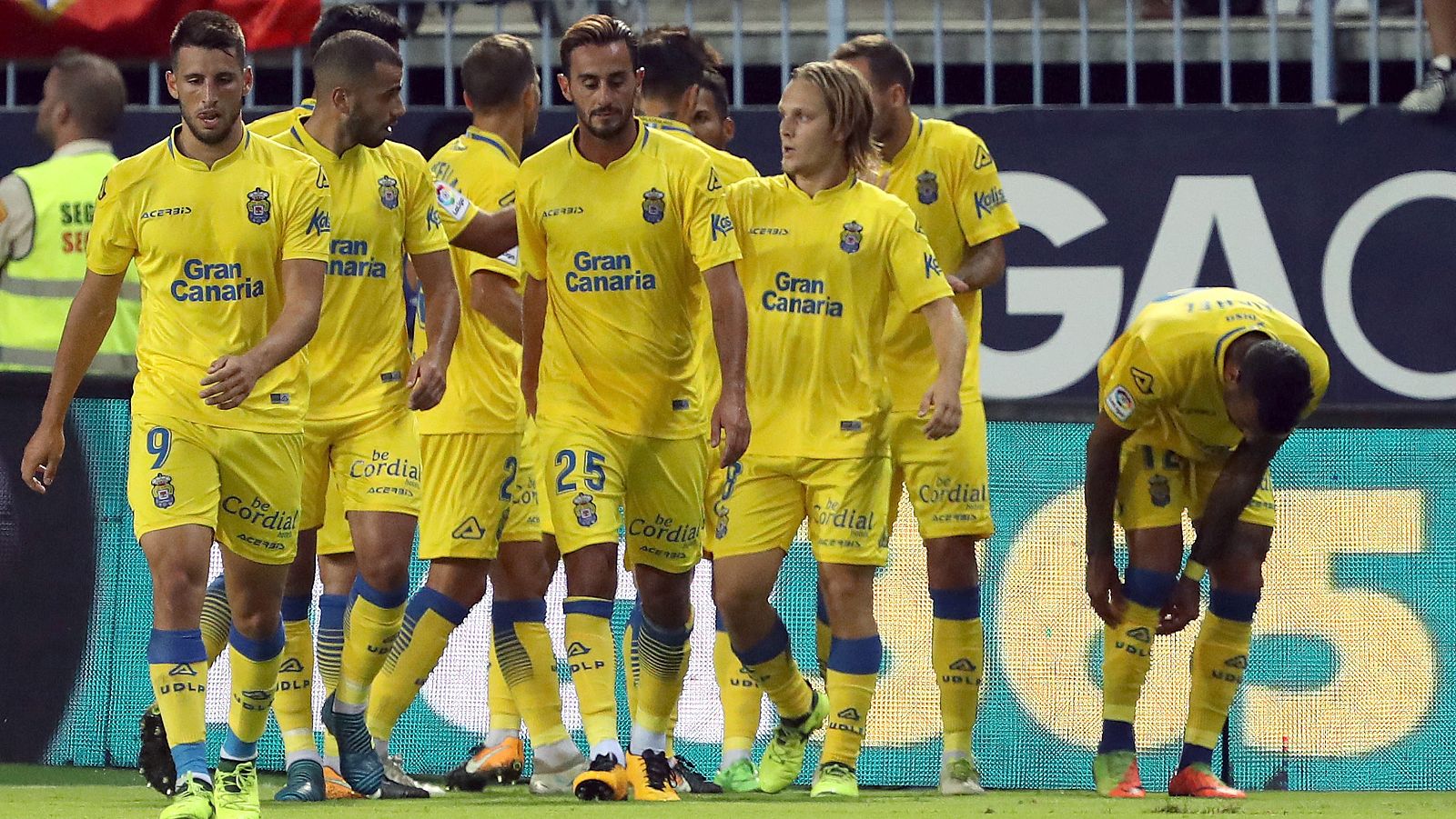 La UD Las Palmas vence al Málaga en La Rosaleda