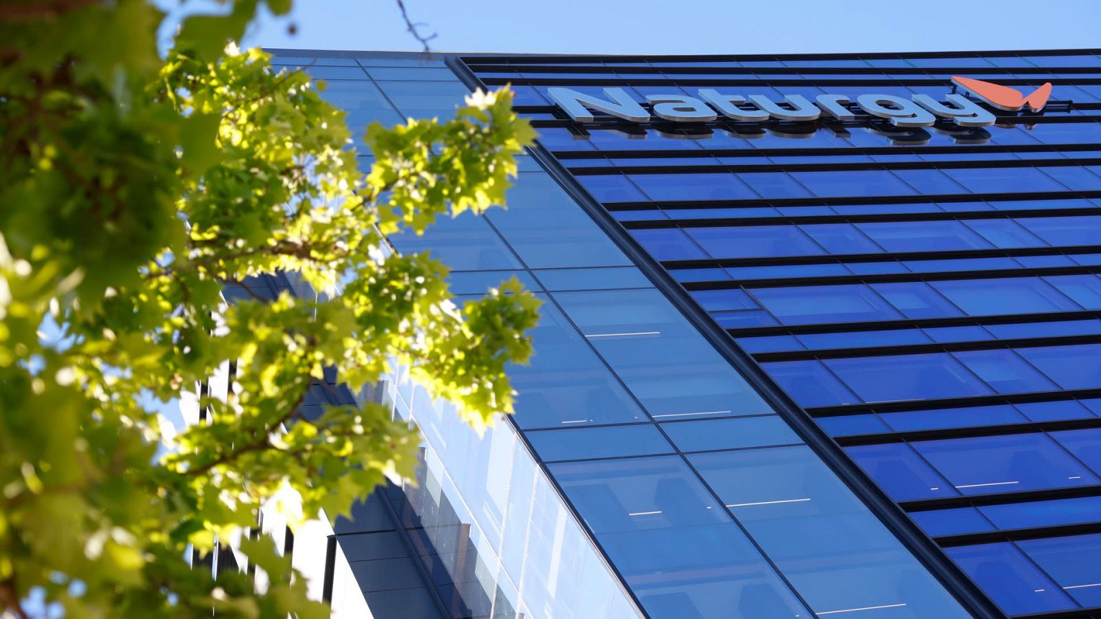 Fiscalía se querella contra Naturgy por el alza injustificada de precios durante pandemia