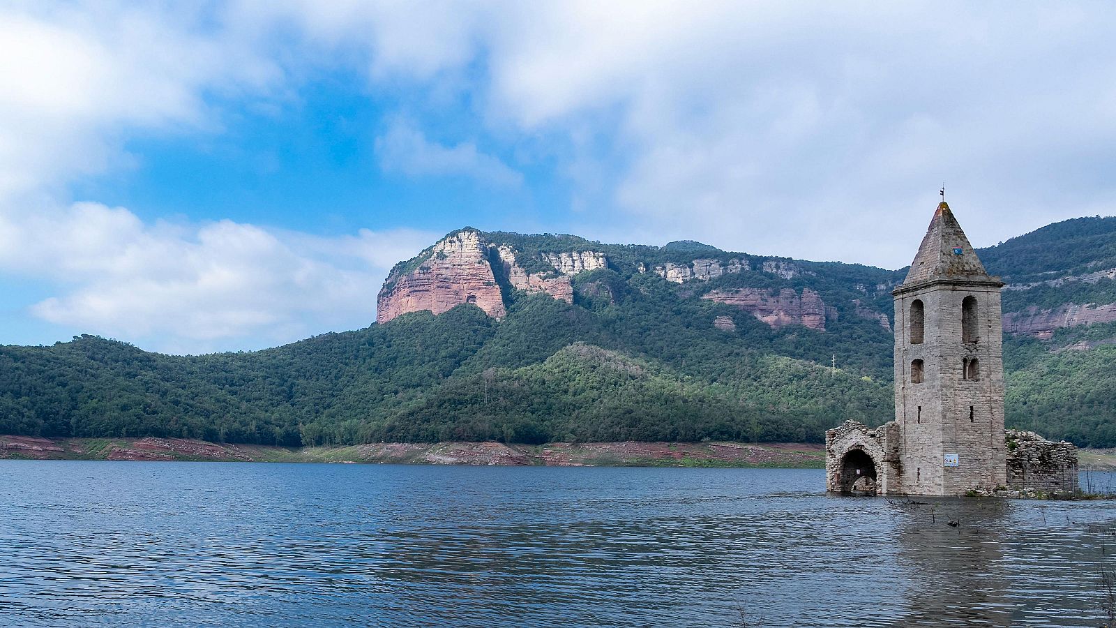 El pantano de Sau ya supera el 40% de su capacidad con las últimas lluvias