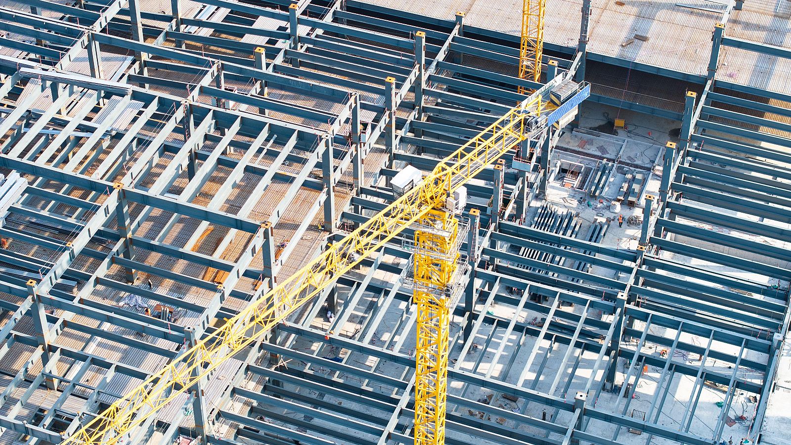 El Gobierno activa 3.400 millones de euros en préstamos de los fondos europeos que gestionarán las autonomías