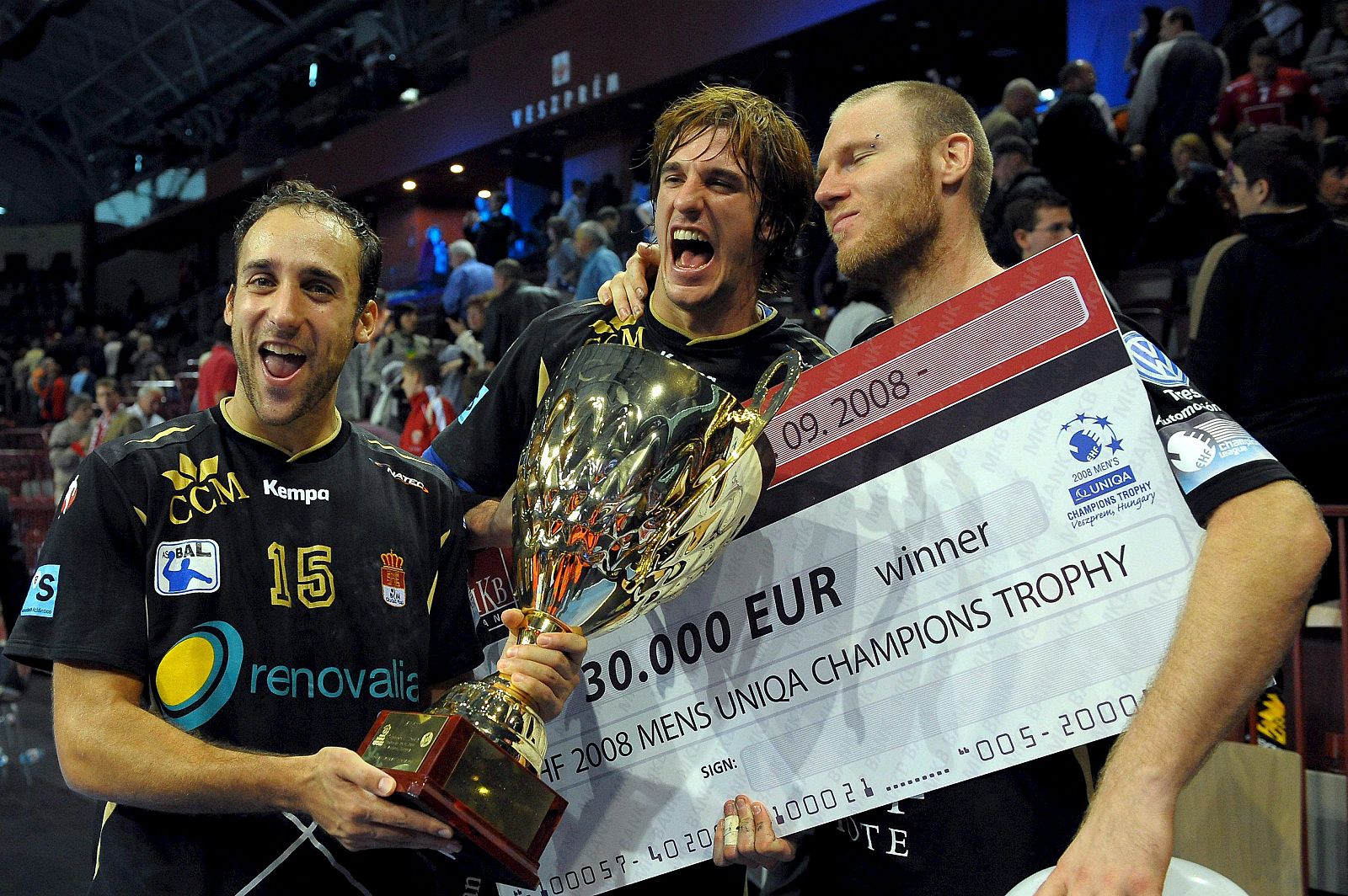 MKB VESZPREM VS CIUDAD REAL