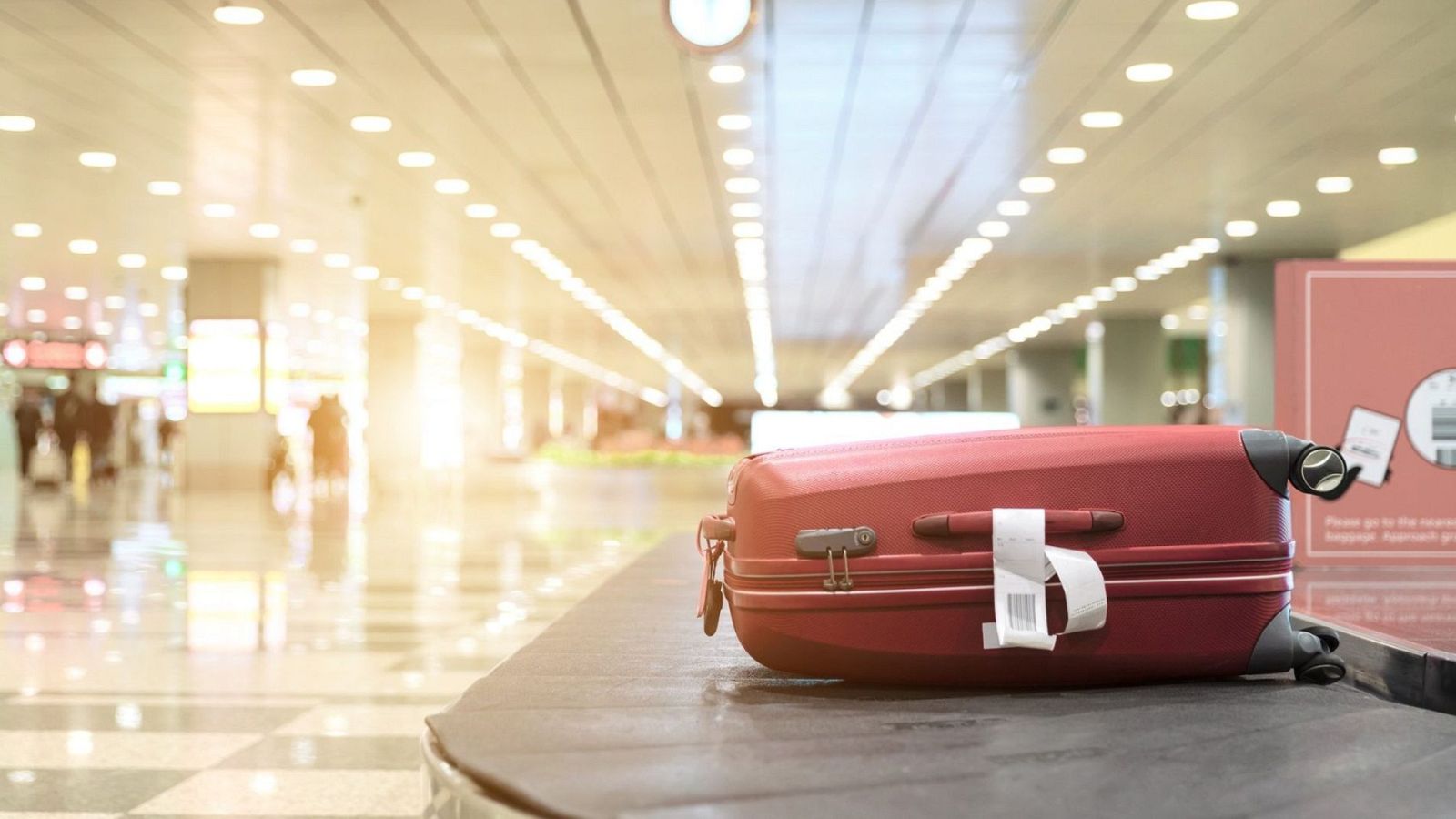 Objetos perdidos: más de 73.000 entran cada año en la Oficina de Madrid