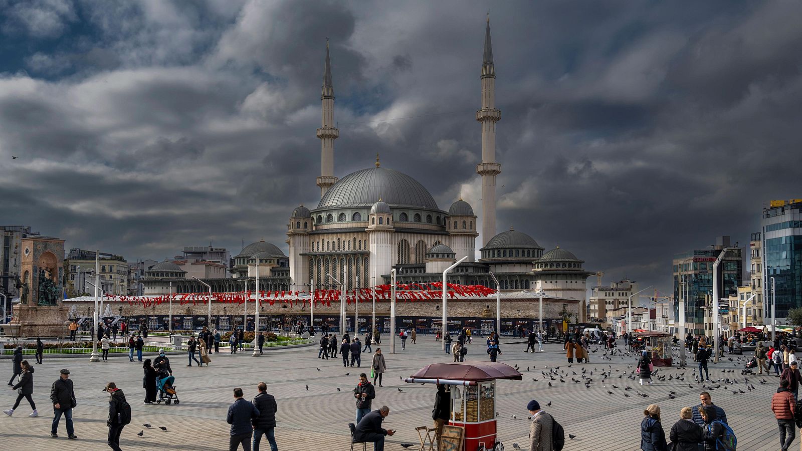 Turquía prohibe la marcha del Orgullo