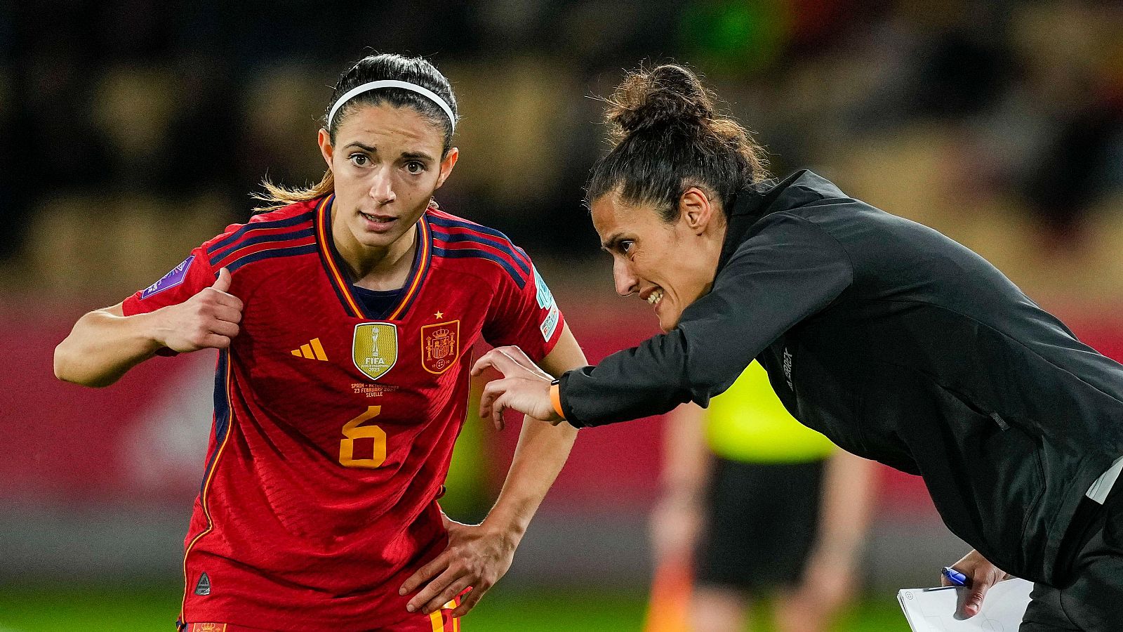 Aitana Bonmatí y Montse Tomé en un afotografía de archivo (AP)