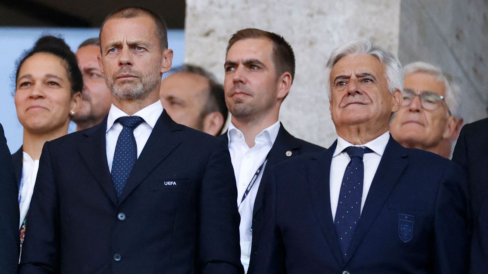 Ceferin y Rocha en el primer partido de España en la Eurocopa ante Croacia