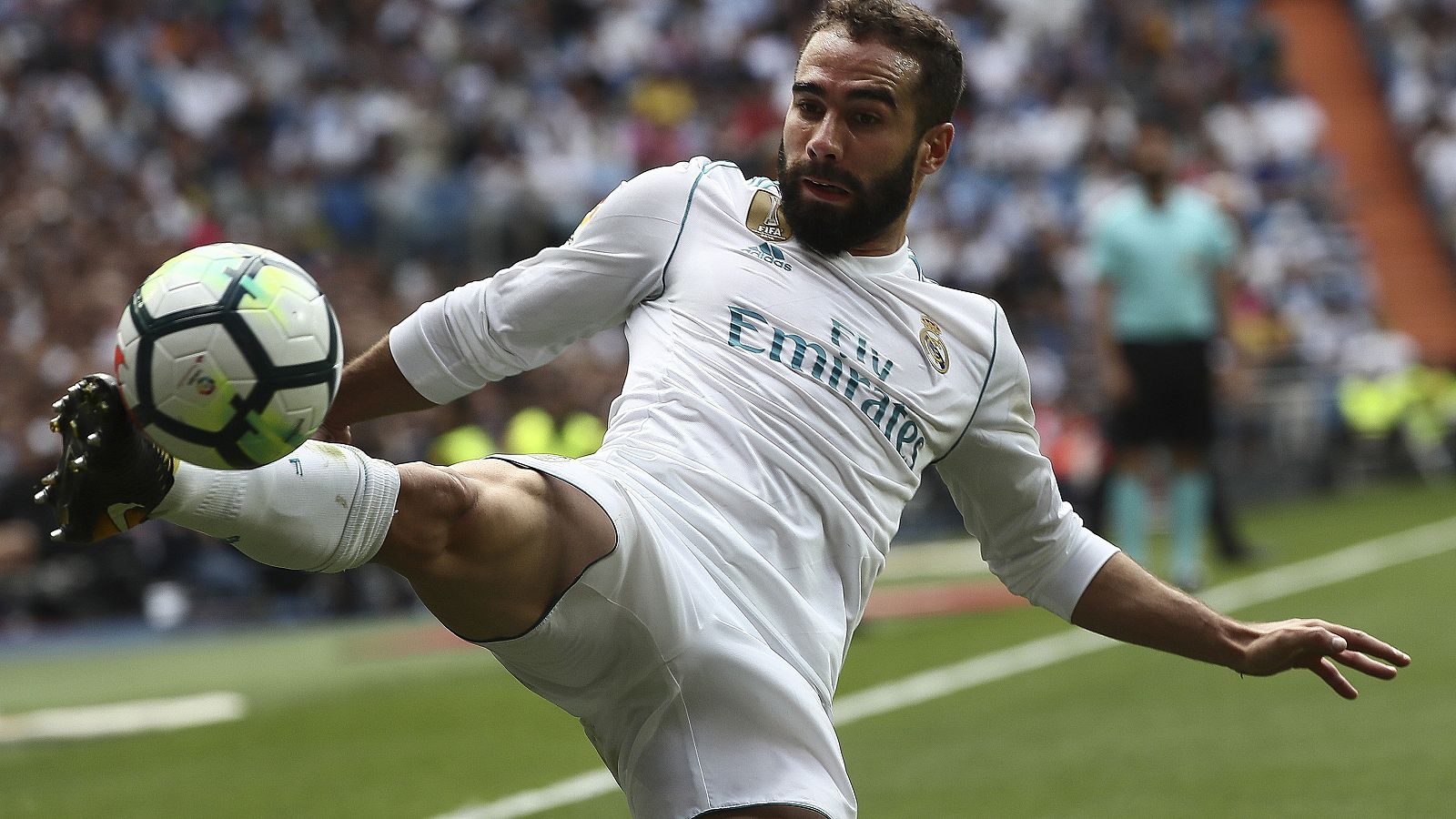 Dani Carvajal renueva con el Real Madrid hasta 2022