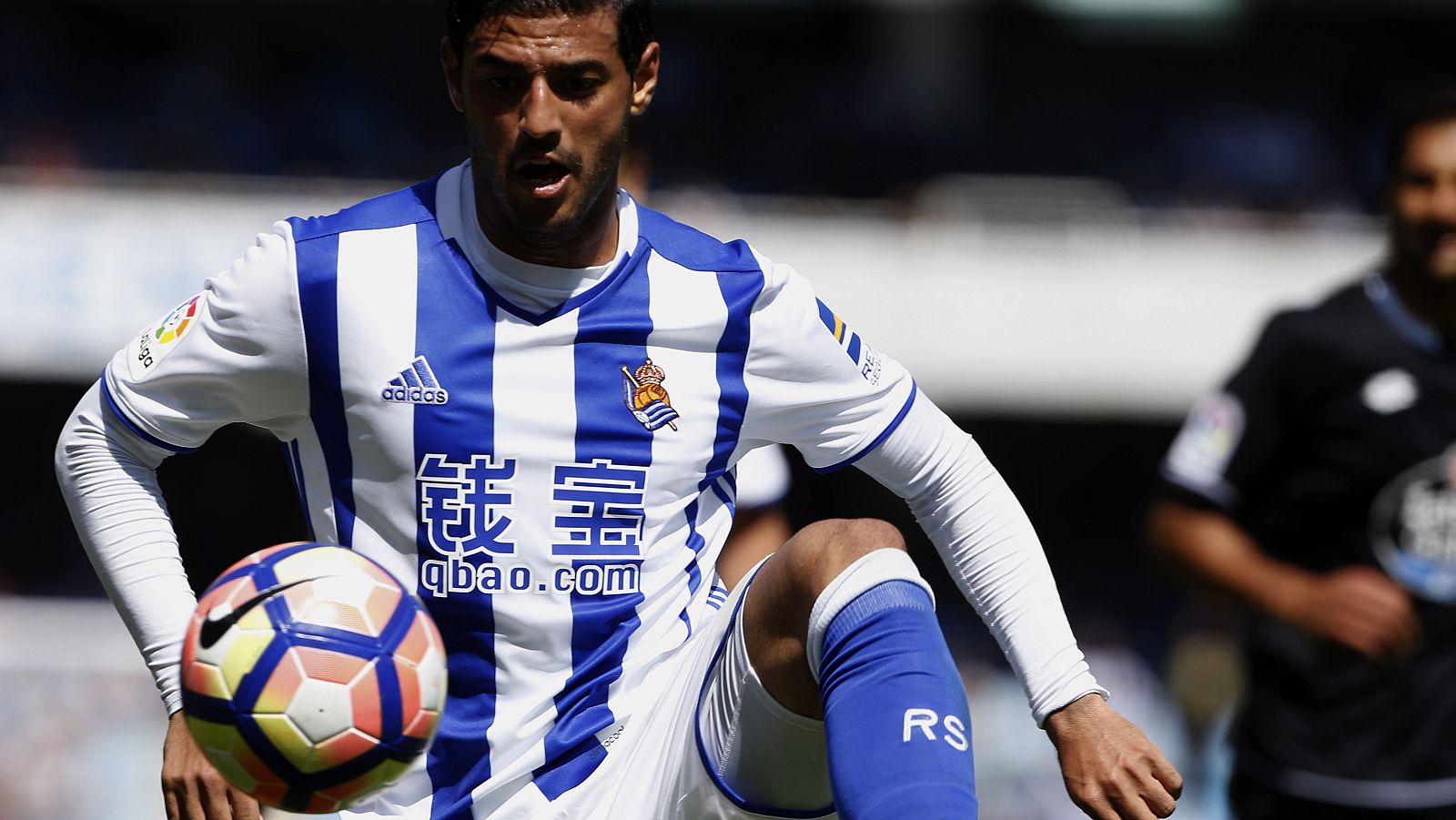 Los jugadores mexicanos en Europa muestran su solidaridad con las víctimas