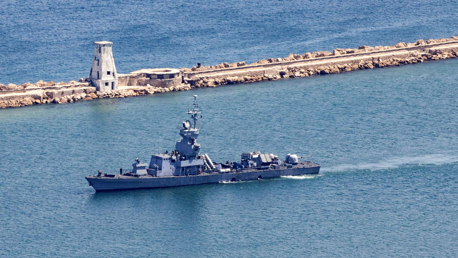 EE.UU. anuncia el envío de un submarino a Oriente Próximo ante la escalada de tensiones