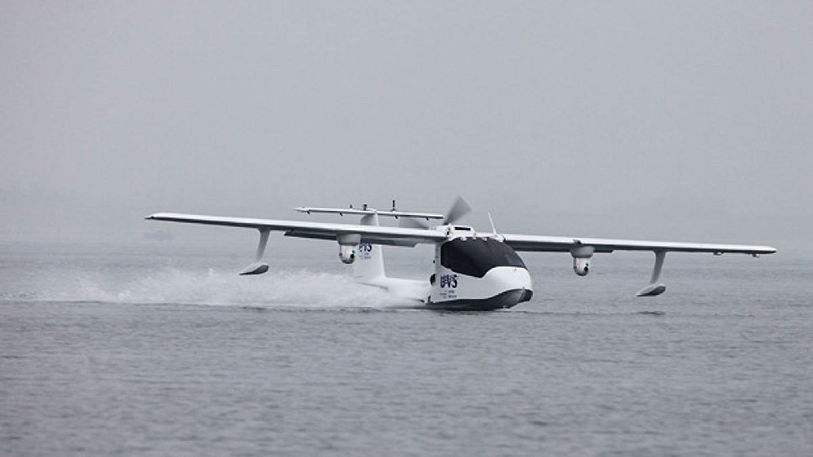 China desarrolla el primer dron anfibio del mundo con tecnología española