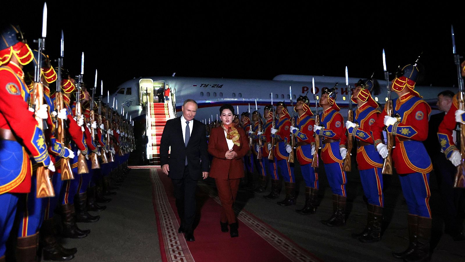 Putin aterriza en Mongolia y no es detenido pese a la orden del Tribunal Penal Internacional