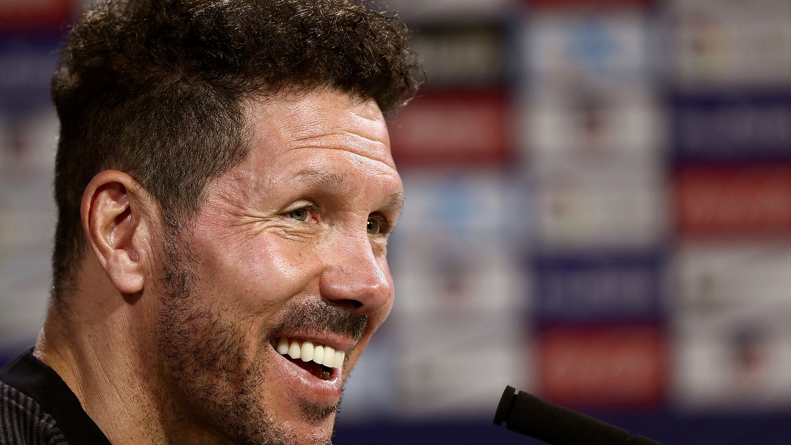 El técnico del Atlético de Madrid Diego Simeone, durante una rueda de prensa.