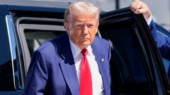 El FBI investiga como un "posible intento de asesinato a Trump" el tiroteo en Palm Beach