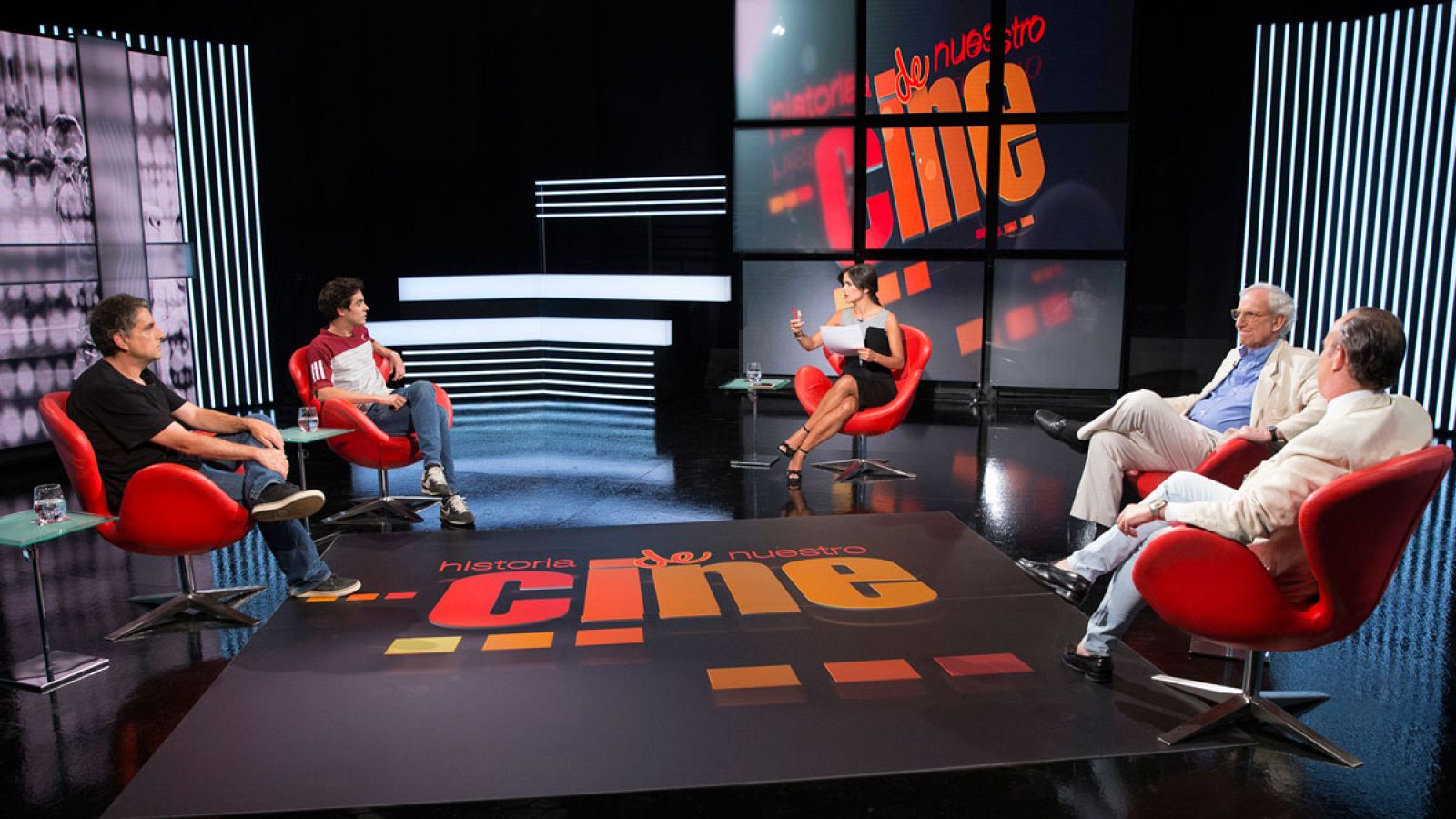 En el coloquio del viernes, de Historia de nuestro cine,  estarán el director de 'Camarón', Jaime Chávarri; el codirector y coautor del musical 'La llamada', Javier Ambrossi y el periodista y escritor, José Aguilar