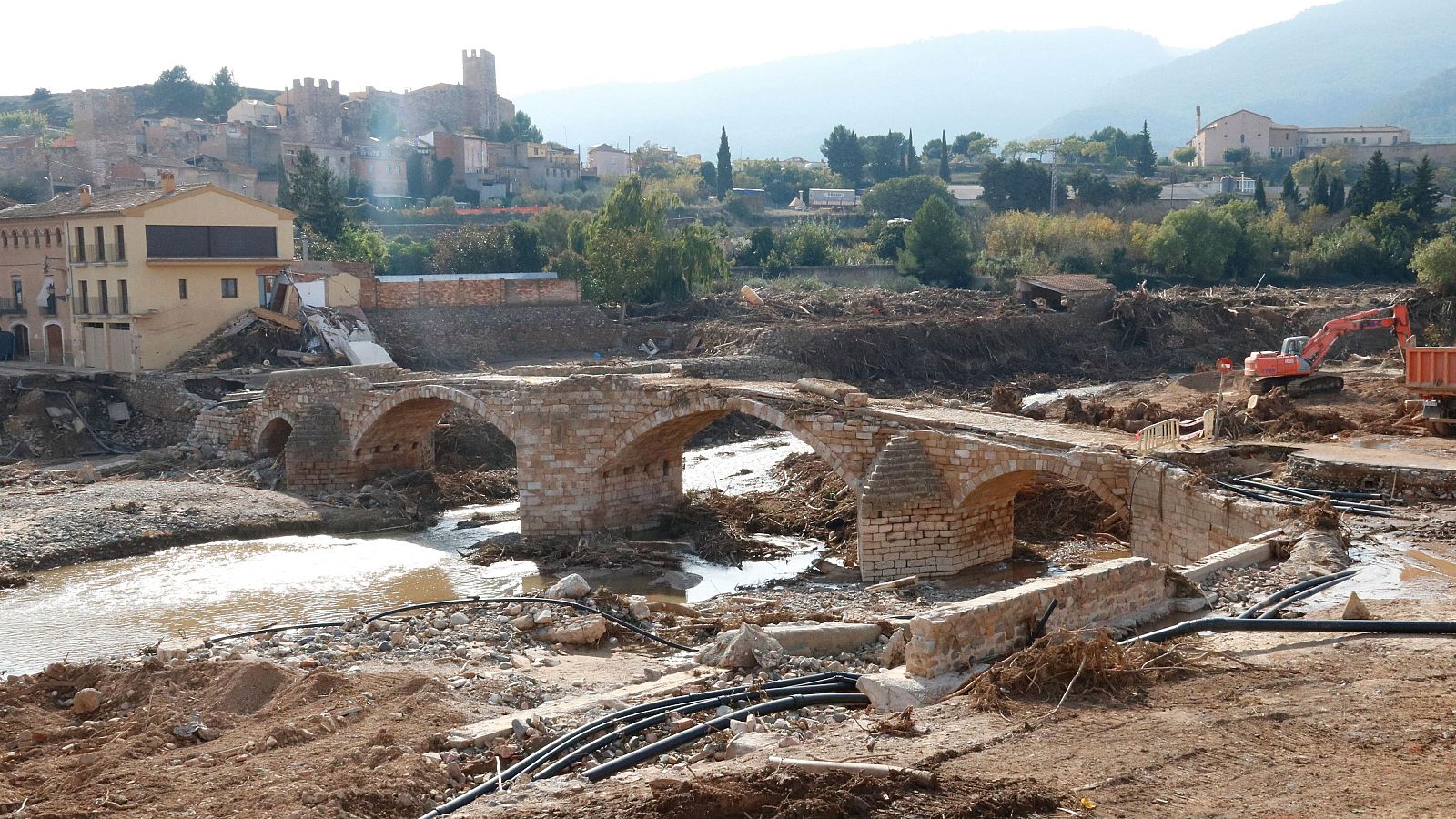 El pont del Francolí a Montblanc va patir l'embat de les aigües del temporal d'octubre del 2019