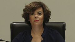 El PSOE aplaza la reprobación a la vicepresidenta por el 1-O