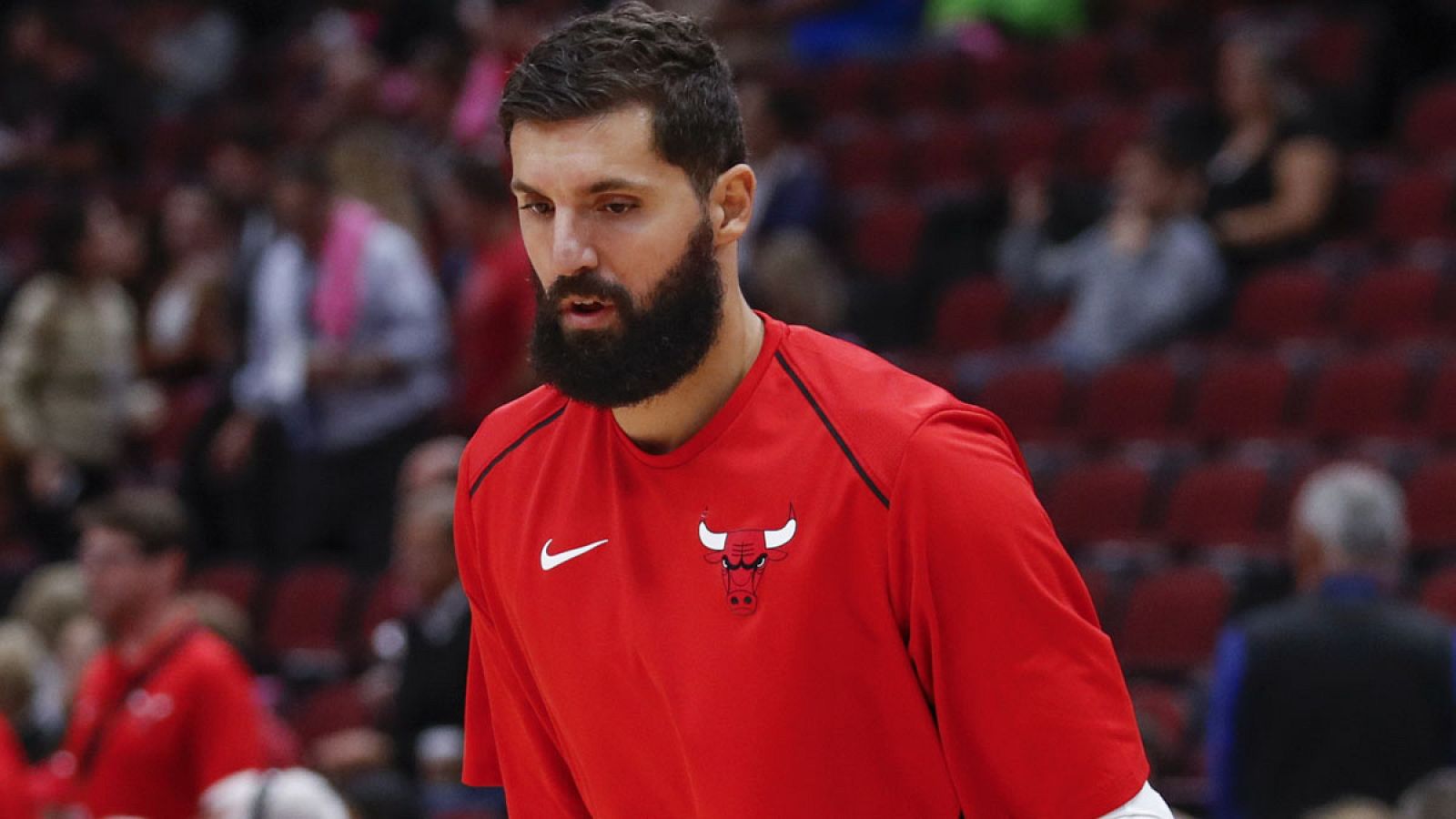 El jugador de los Bulls, Nikola Mirotic, en un partido contra los Raptors