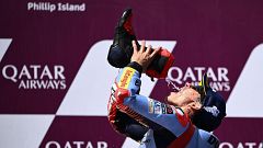 Marc Márquez pone el espectáculo y gana en Australia el día que Jorge Martín se afianza como líder de MotoGP