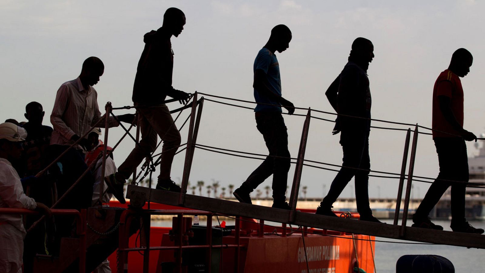 Inmigrantes subsahariano rescatados en el mar de Alborán.