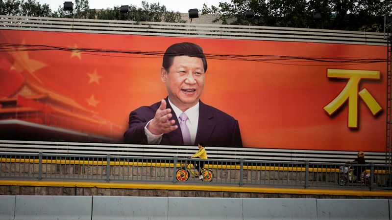 China eleva el pensamiento de Xi Jinping al nivel de Mao