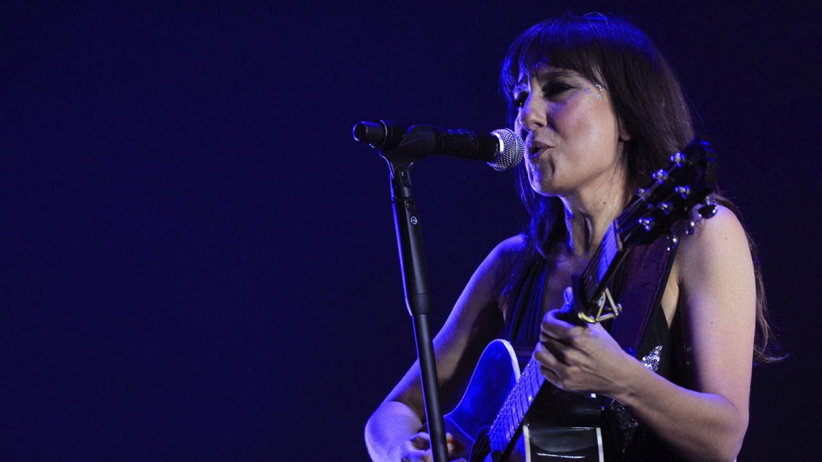 Noche estrellada para el fin de la gira de Amaral en Madrid