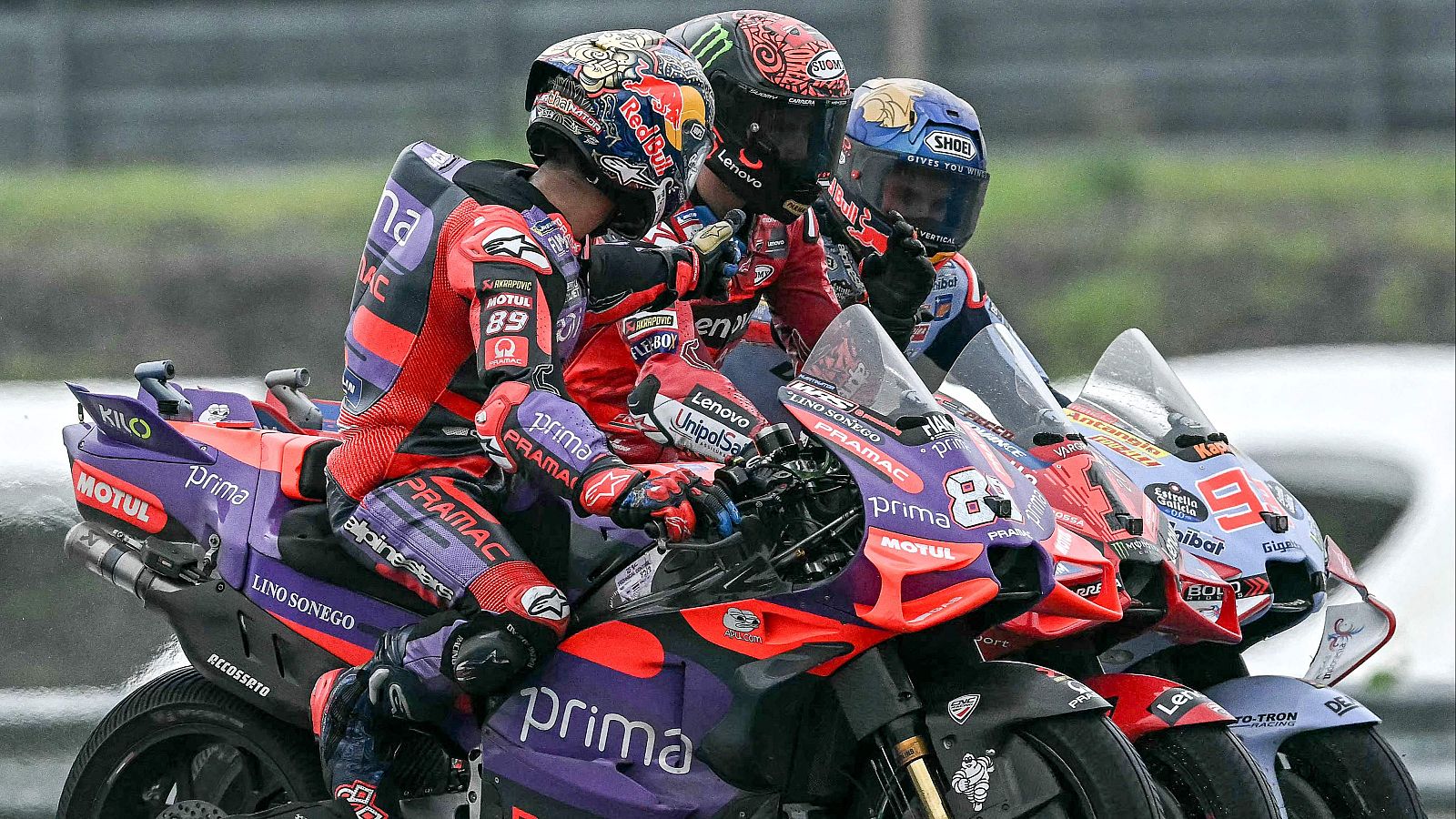 MotoGP se solidariza con Valencia: "Sería un error correr allí"