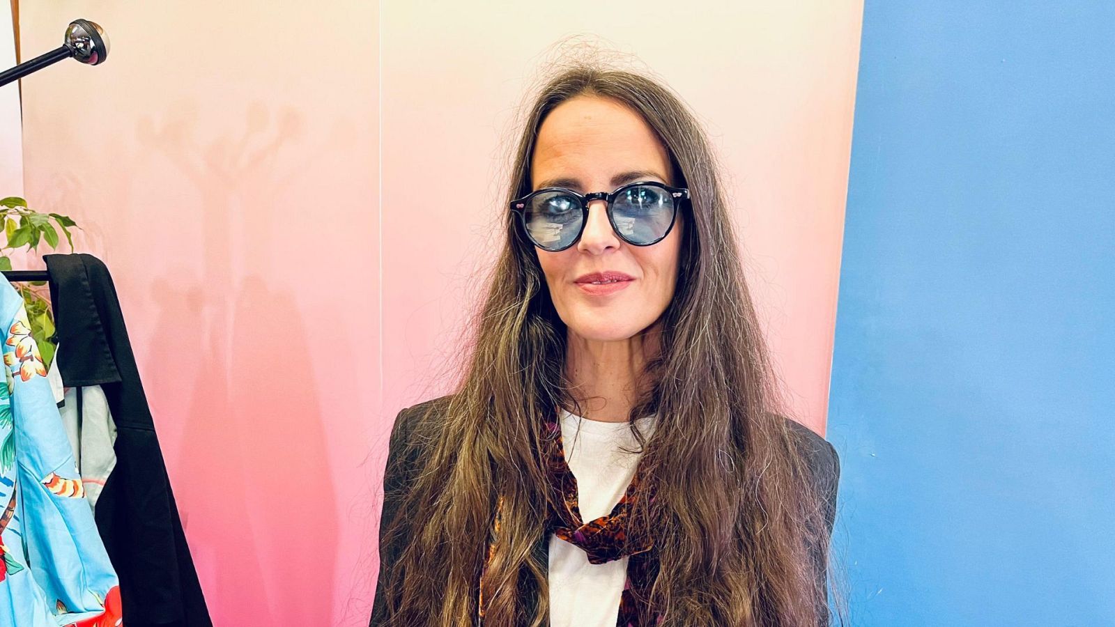 “Es un disco que va de la oscuridad a la luz”