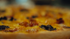Reinventando la gastronomía asturiana, la fabada ahora se come en pizza