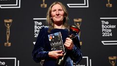 Samantha Harvey gana el premio Booker con la novela espacial 'Orbital'