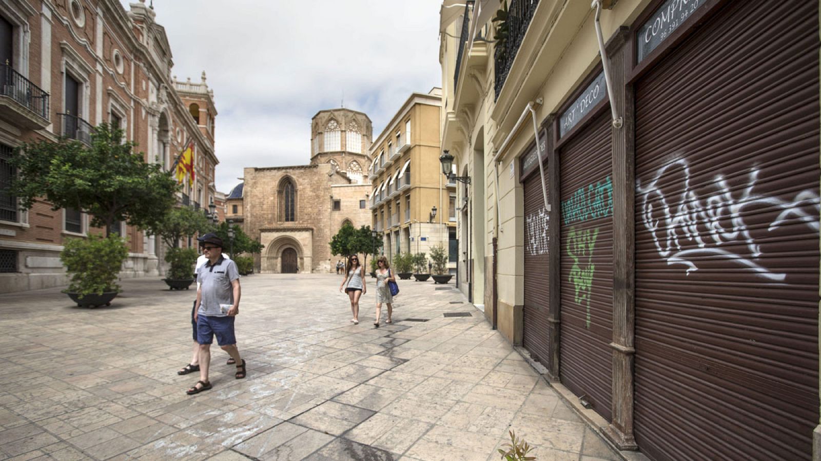 Comercios cerrados en el centro de Valencia