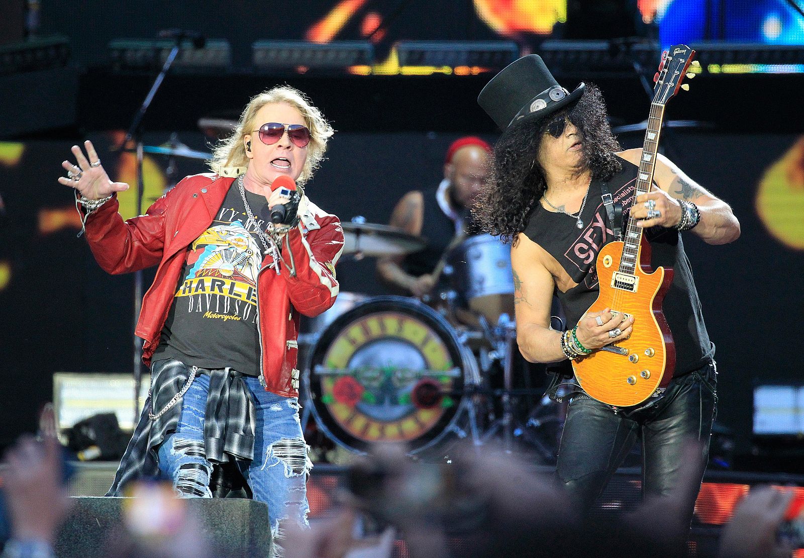 Guns N' & Roses en su actuación de 2017 en Madrid.
