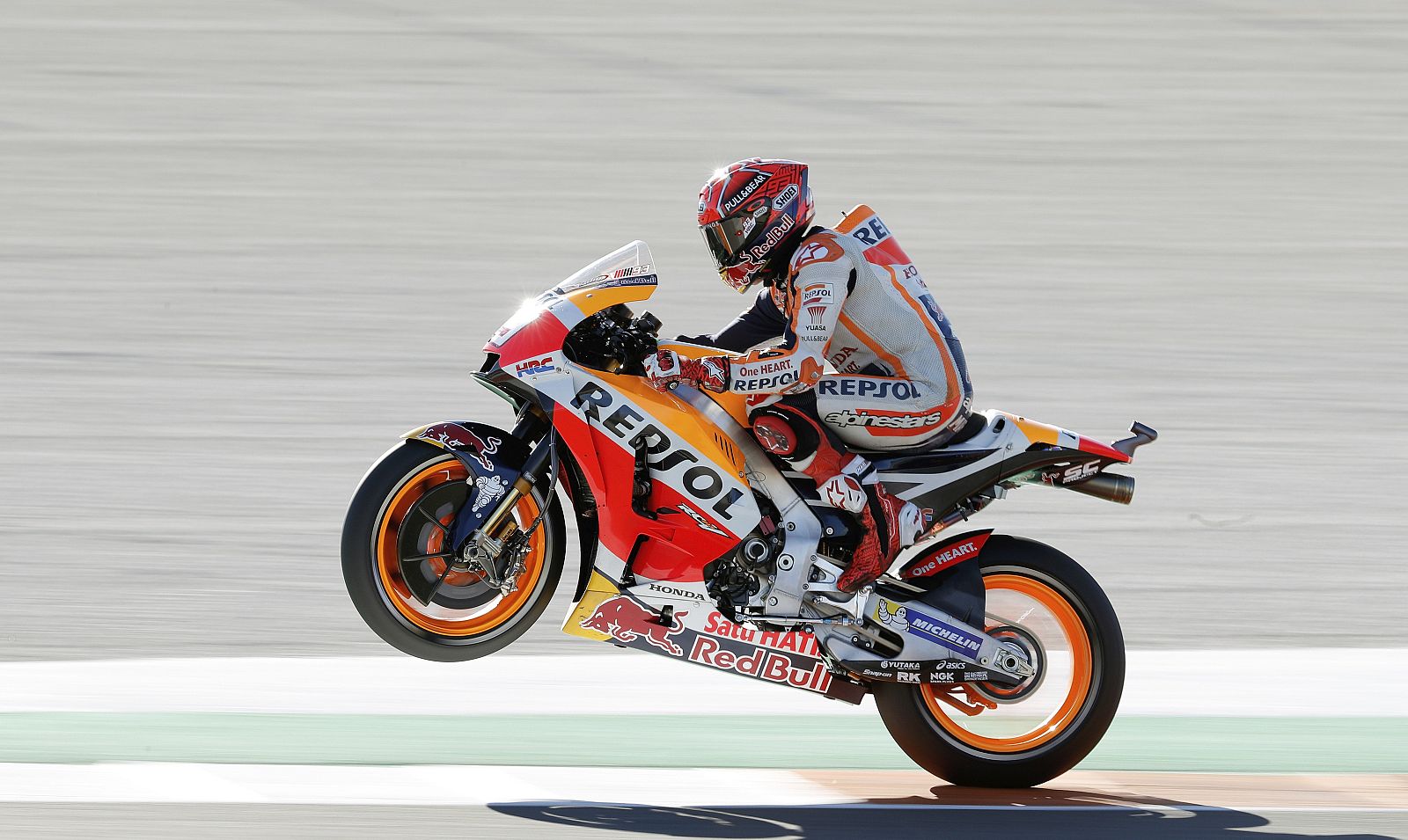 Imagen del piloto de Honda Marc Márquez en el circuito valenciano de Cheste.
