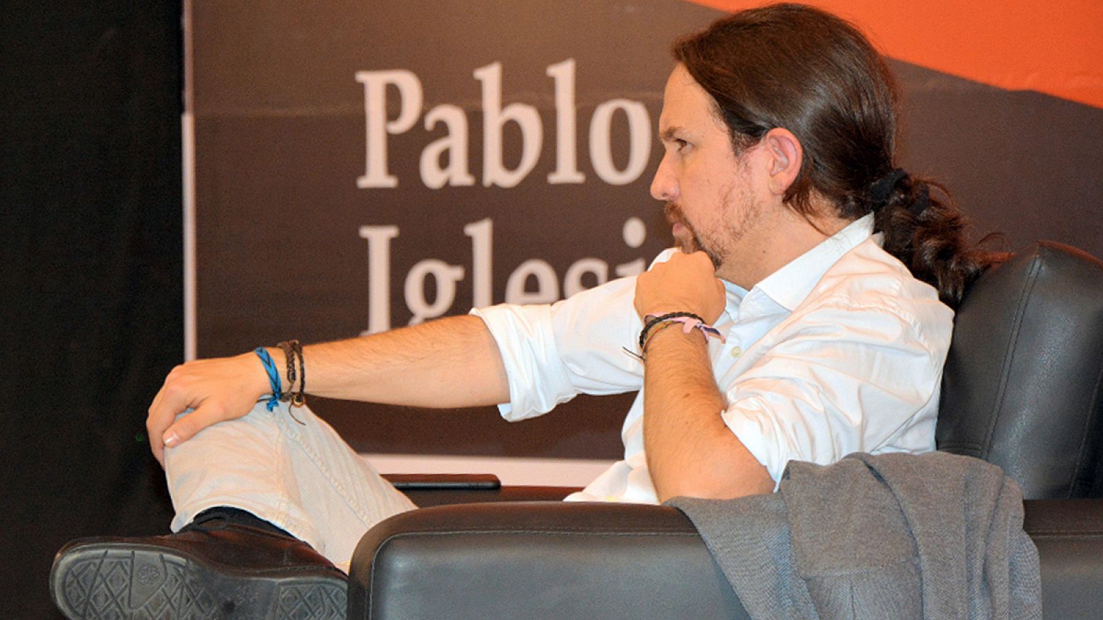 El secretario general de Podemos, Pablo Iglesias, en una conferencia en Cochabamba