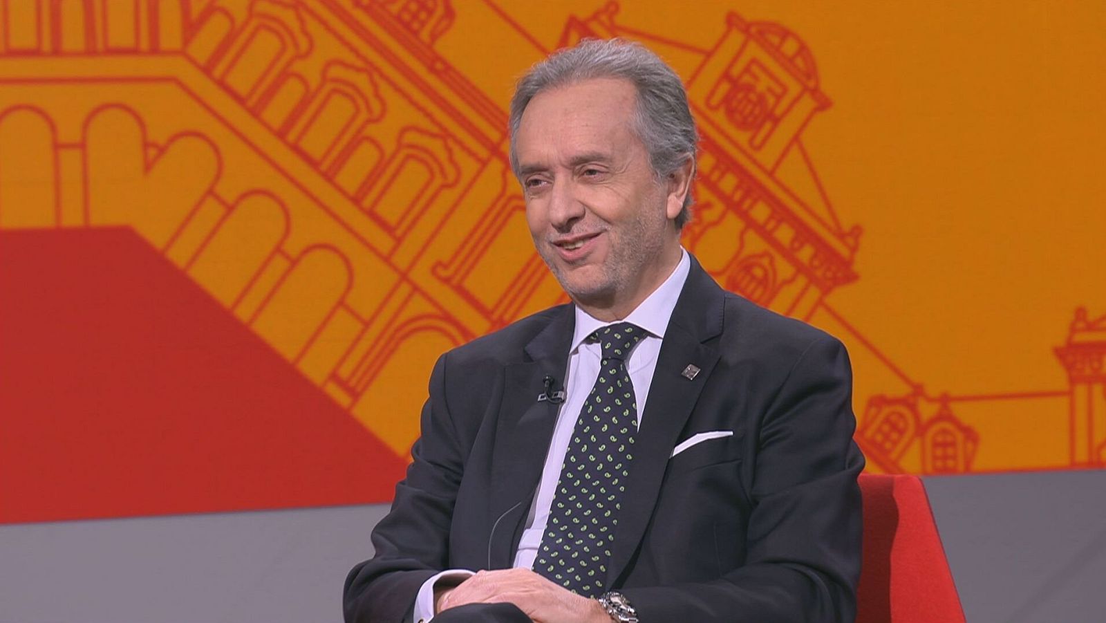 Carlos Puig de Travy, degà del Col·legi d'Economistes de Catalunya, al programa 'Aquí parlem'