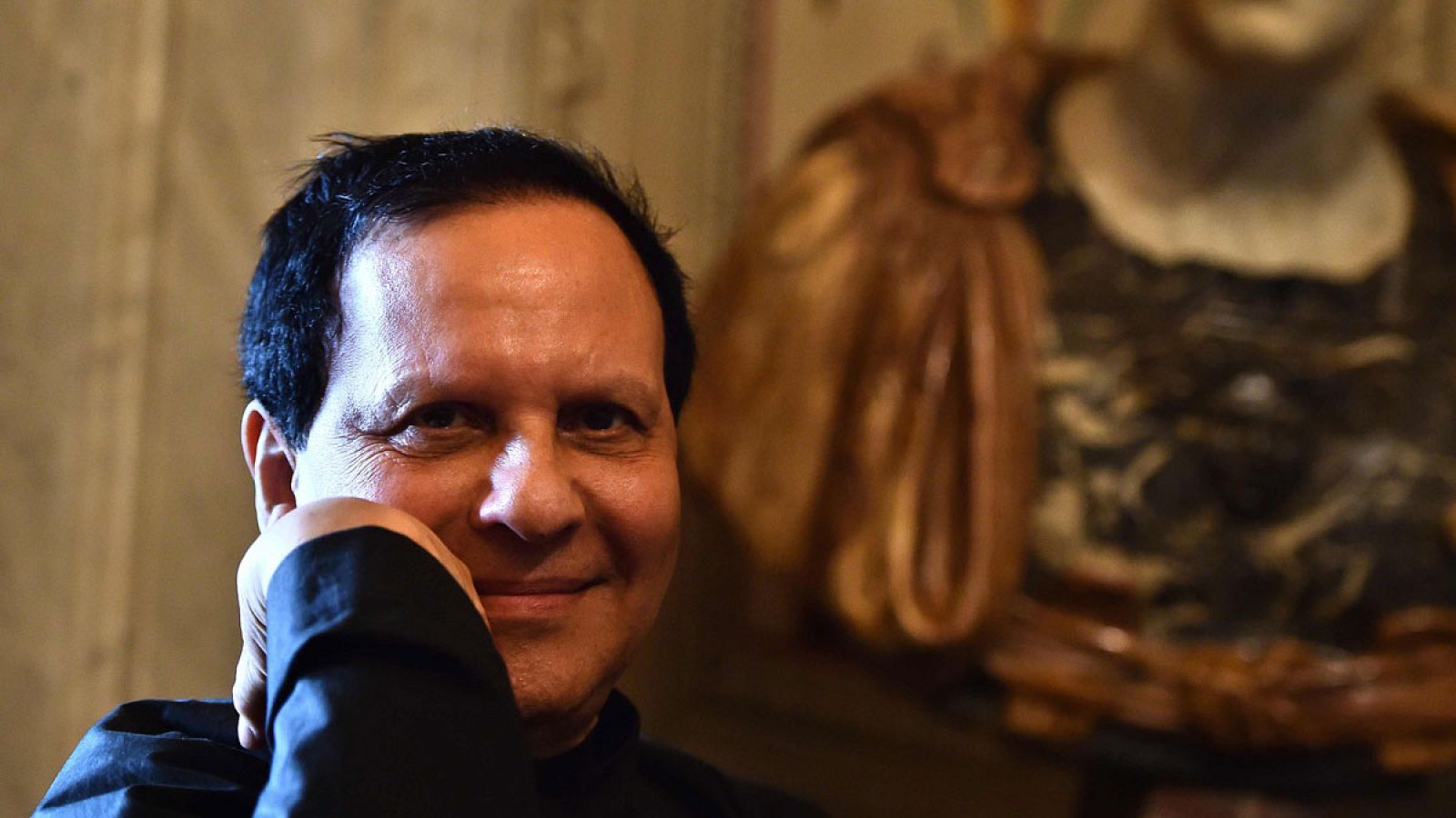 El diseñador de moda tunecino Azzedine Alaïa en una imagen de archivo