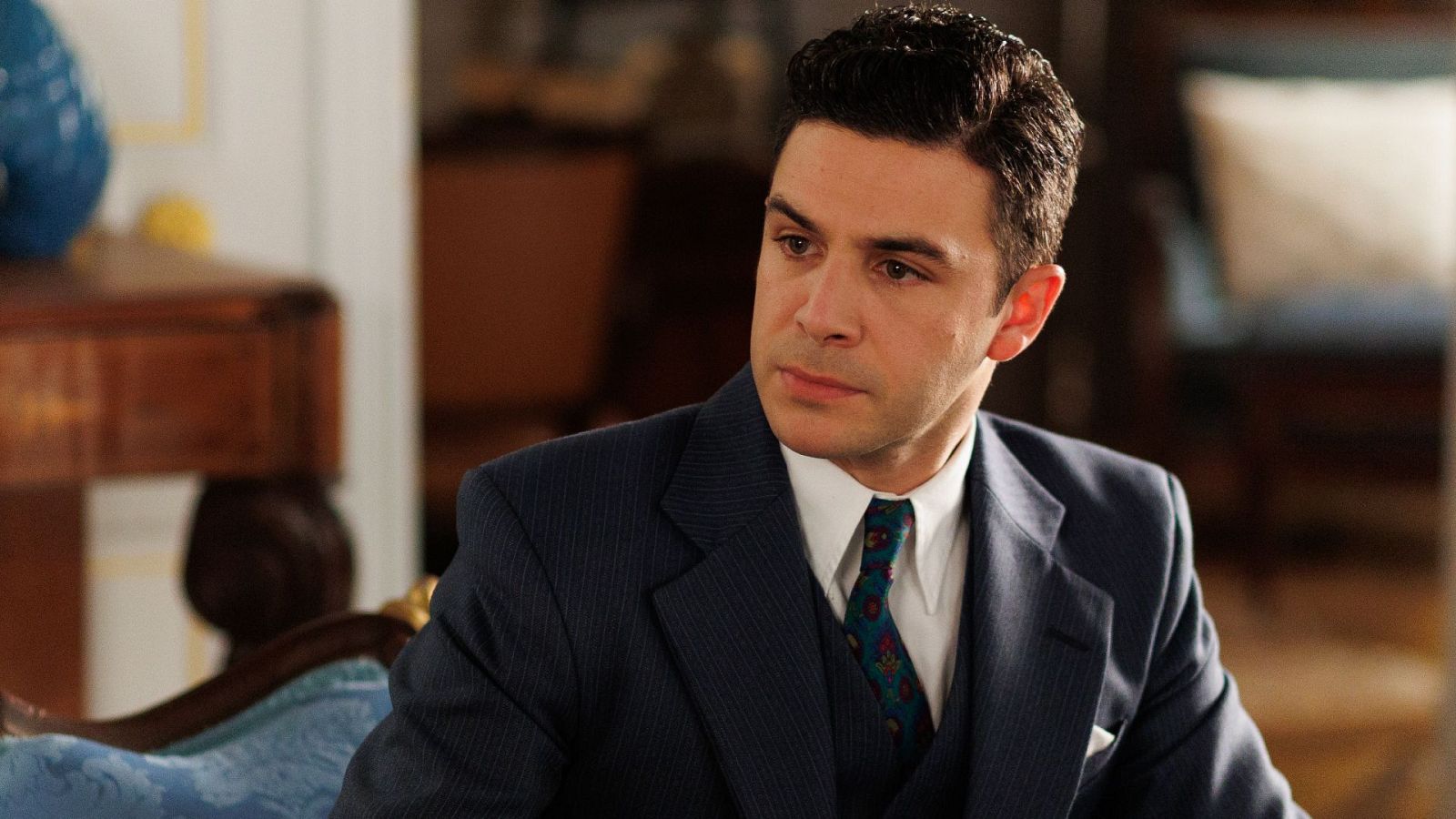 Iván descubre que Rodrigo es su hermano