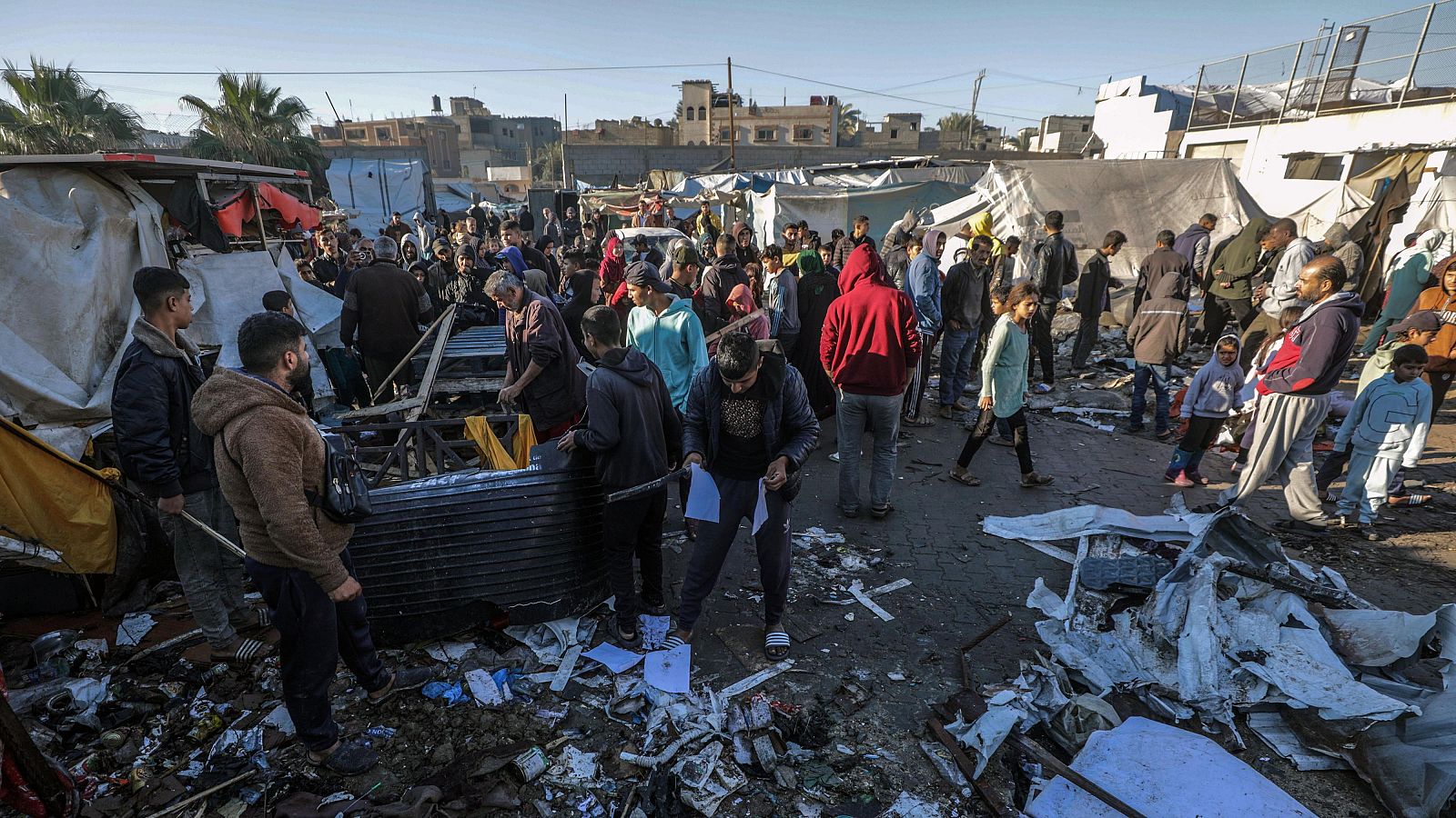 Más de una treintena de muertos, incluidos niños, tras una serie de ataques israelíes en Gaza
