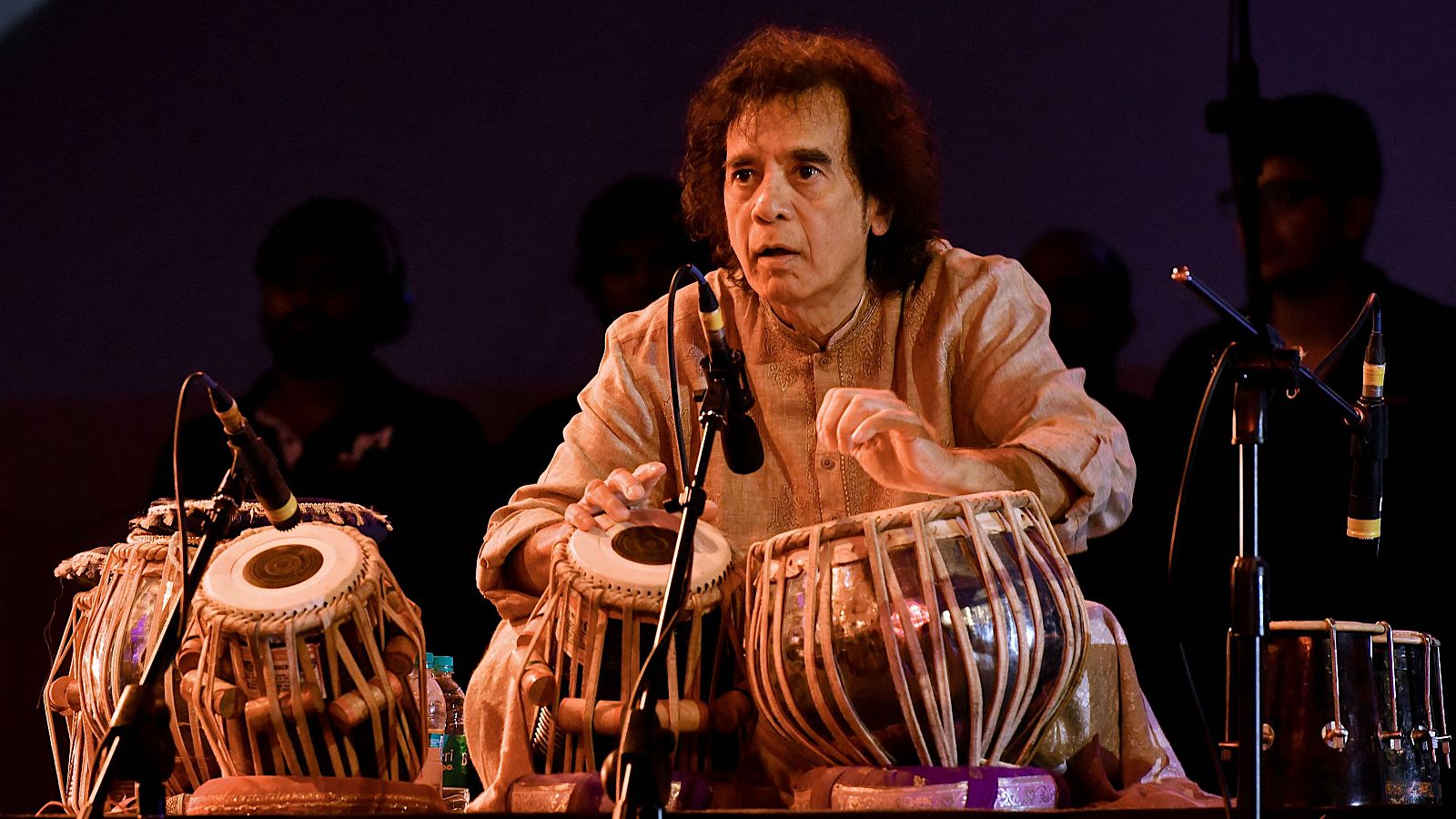 Muere el músico de tabla indio Zakir Hussain