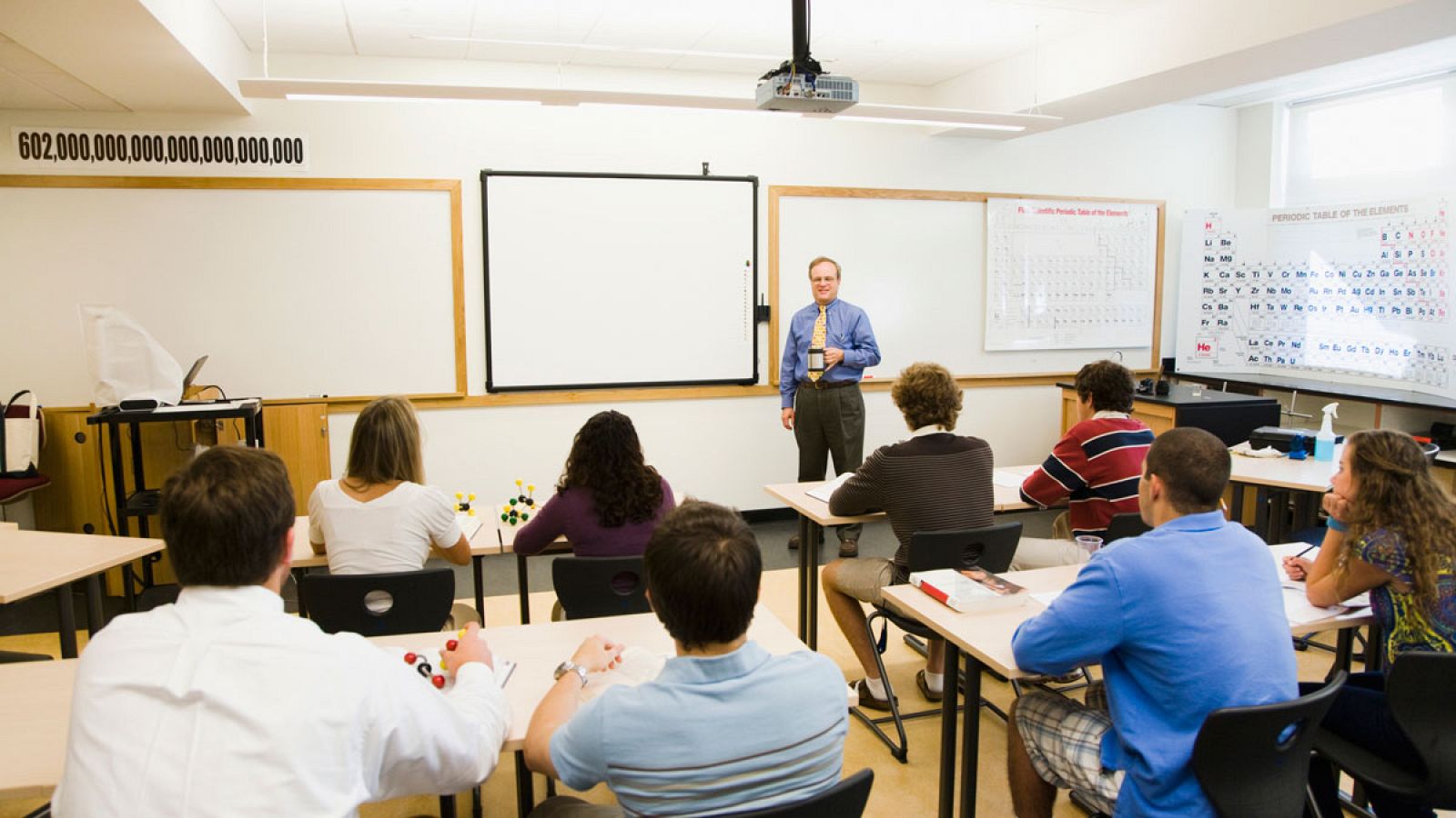 El número de casos de acoso y violencia hacia los profesores ha aumentado un 15 por ciento