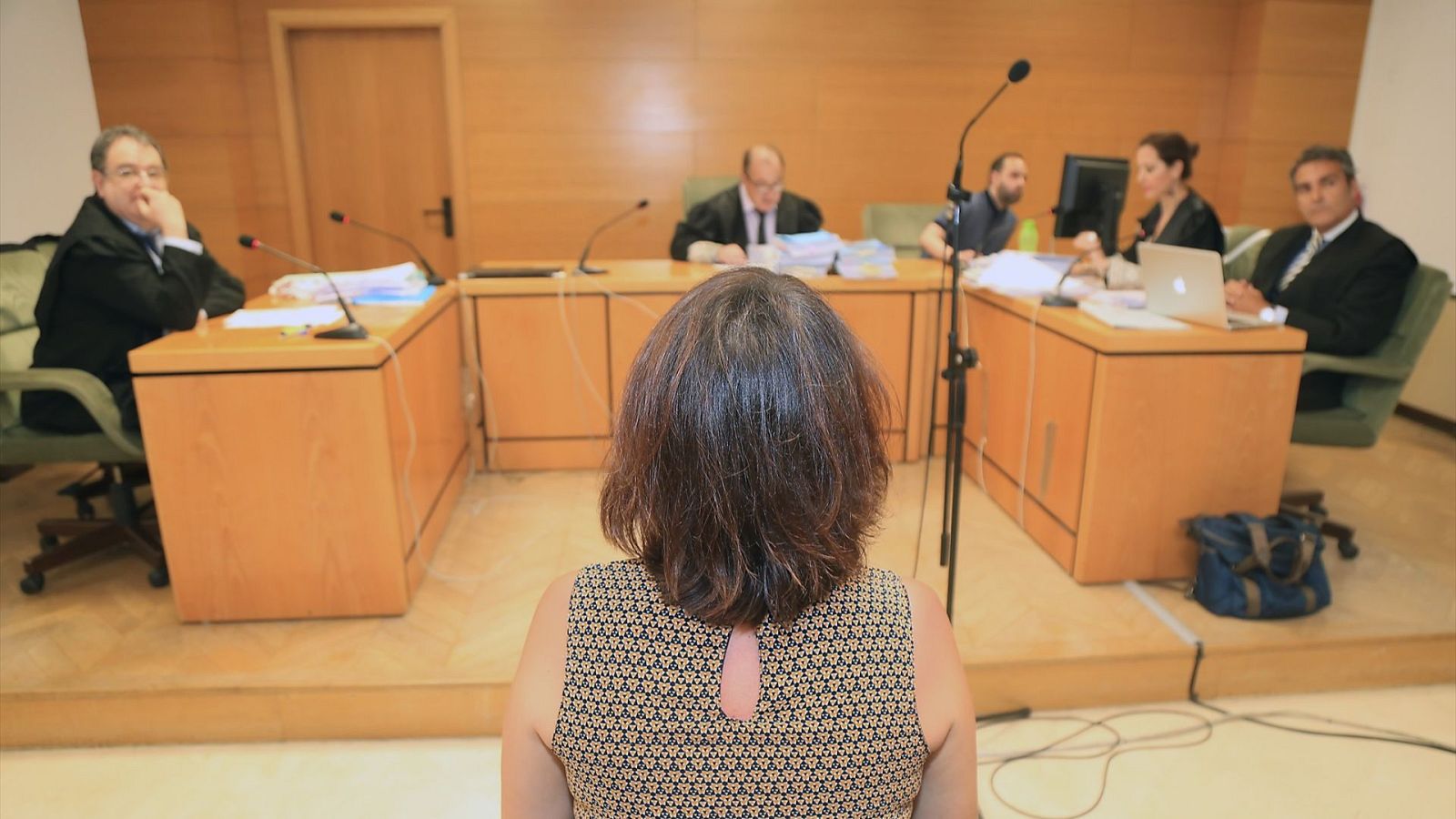 Procesado el juez que condenó a Juana Rivas por un posible delito de odio en unos mensajes en Facebook