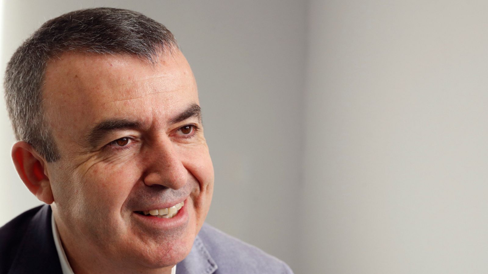 El escritor madrileño Lorenzo Silva presenta su última novela.