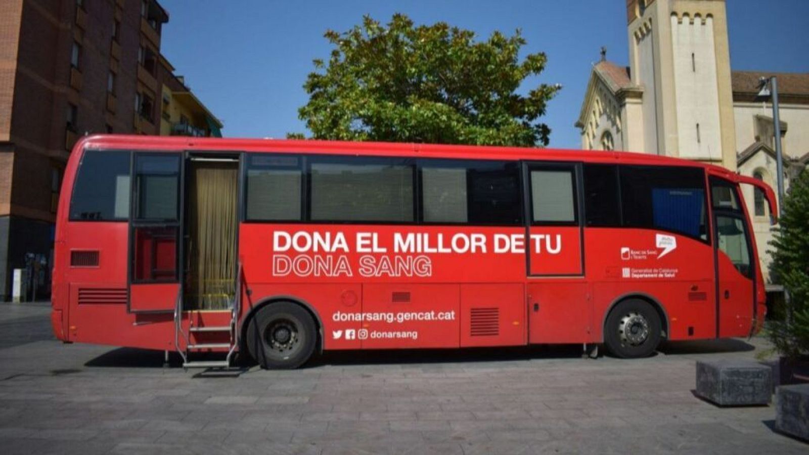 la unitat mobil del banc de sang 5d1cd4eb67d7d 1024x683