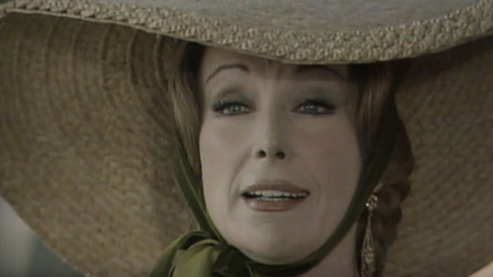 La actriz María del Puy en la serie 'A Electra le sienta bien el luto'.