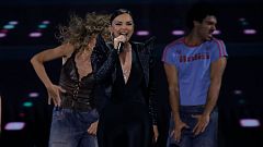 Chenoa se marca un popurrí de los 2000 en el Benidorm Fest y enloquece a los millennials... ¡Qué temazos!