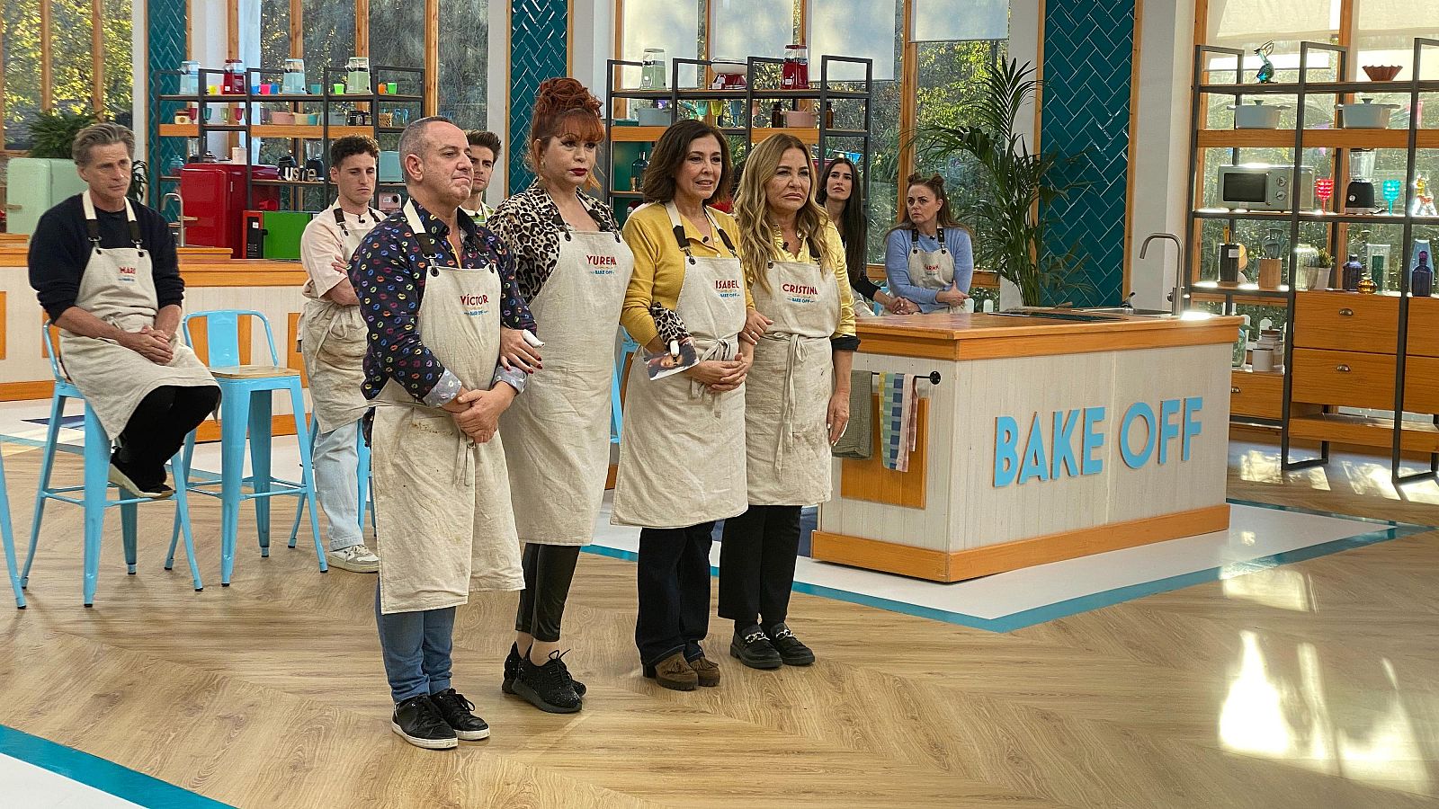 Yurena, Víctor Sandoval, Cristina Tárregae Isabel Gemio ante el jurado